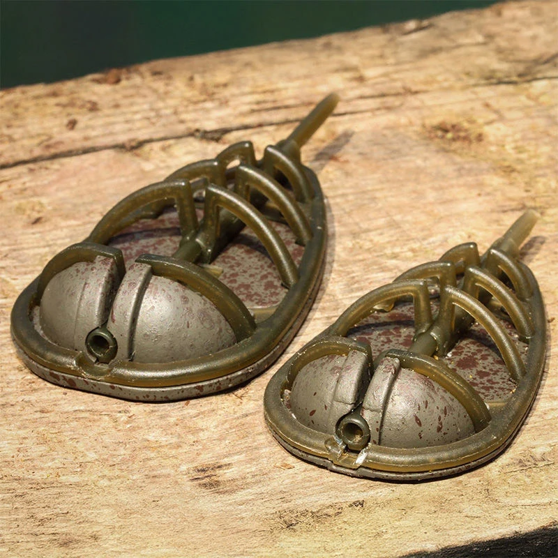 Avid Carp Method Feeder Large